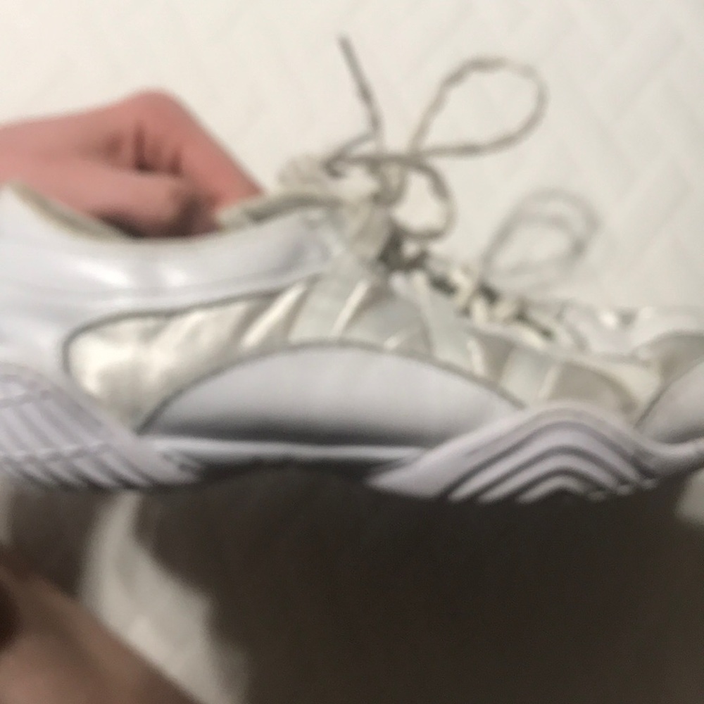 Nfinity Evolution Cheer Shoes - Picture 3 of 4